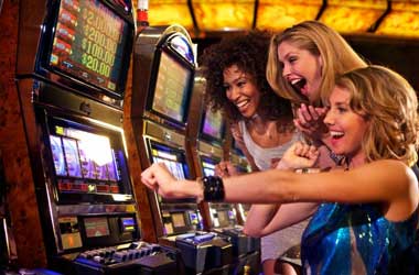Τα παιχνίδια καζίνο live που επιλέγουν οι γυναίκες!